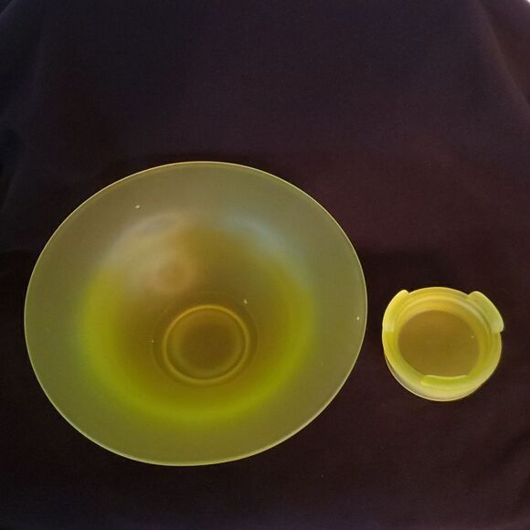 Antique Vtg Tiffin Vaseline "Uranium Glass" Bowl and Candlesticks, circa 1920s - Picture 7 of 12